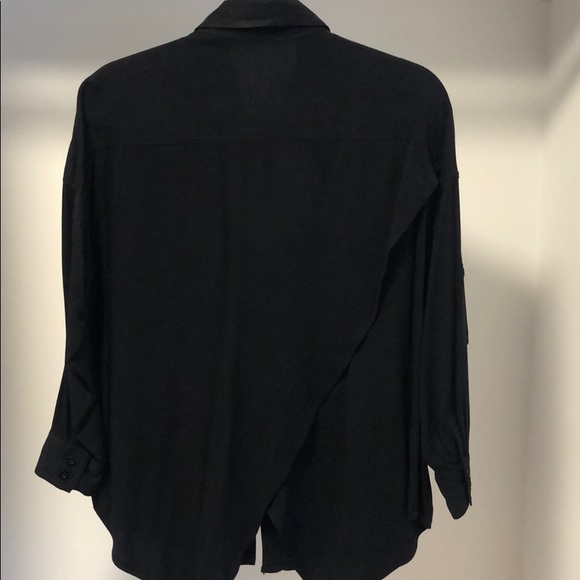 Black rayon button-down shirt with crossover back - Picture 3 of 3